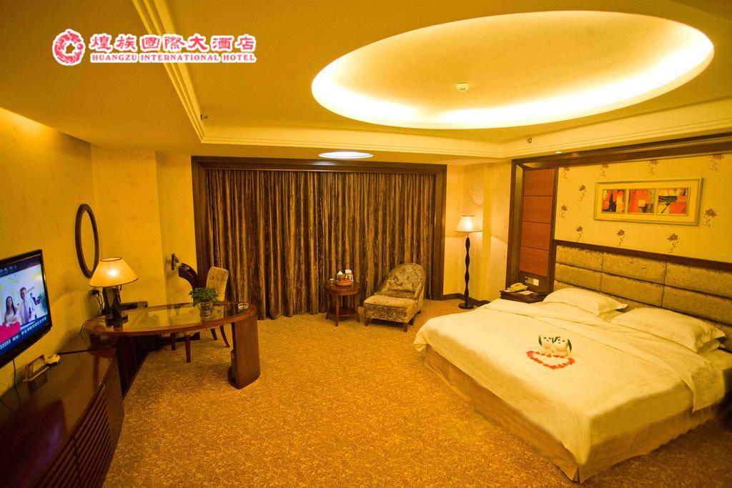 Huangzu International Hotel Huaihua Exteriér fotografie
